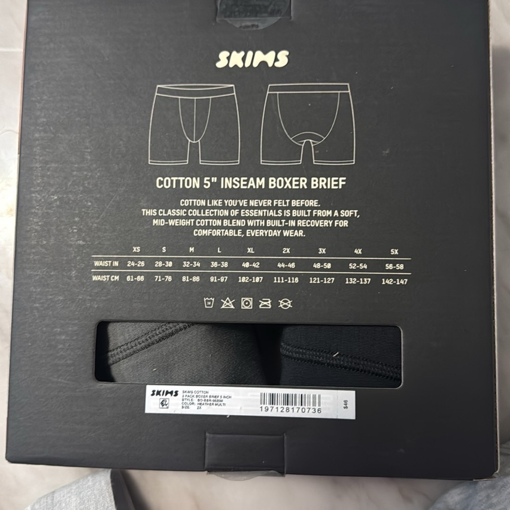 SKIMS Men's Boxer Briefs 3-Pack Modal Cotton Comfort 3" Inseam NEW IN BOX Small - Picture 2 of 6